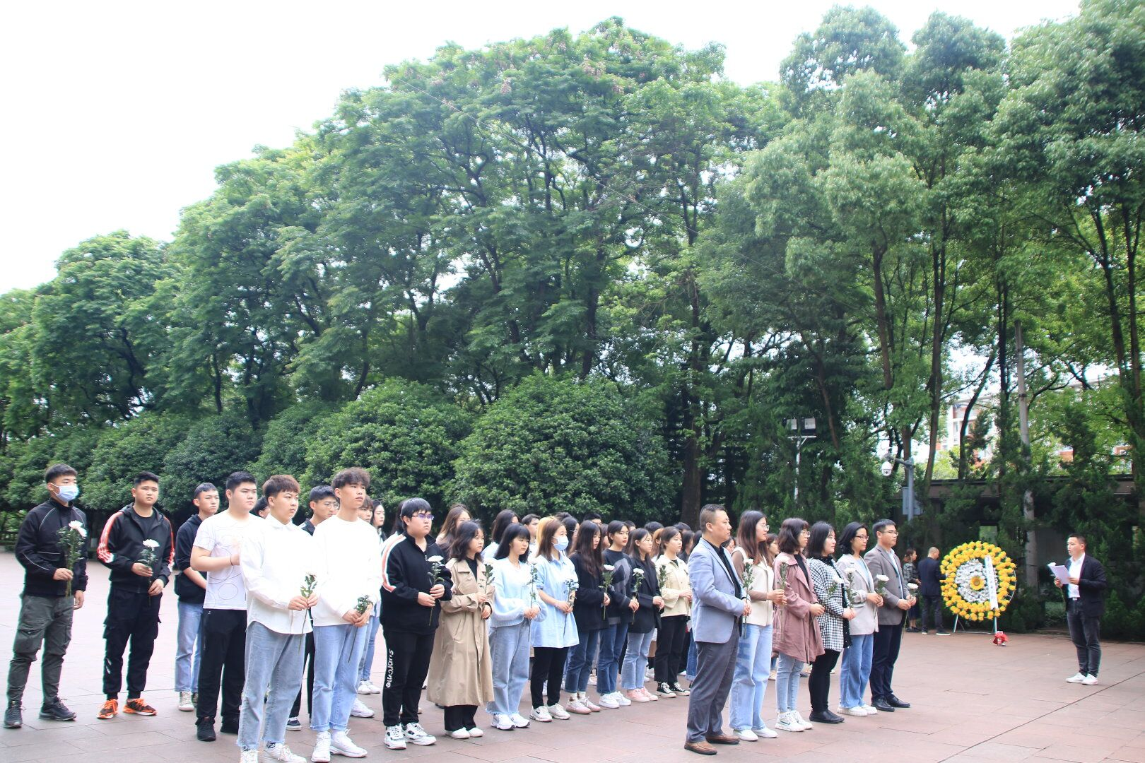 图片2.png 图片2.png