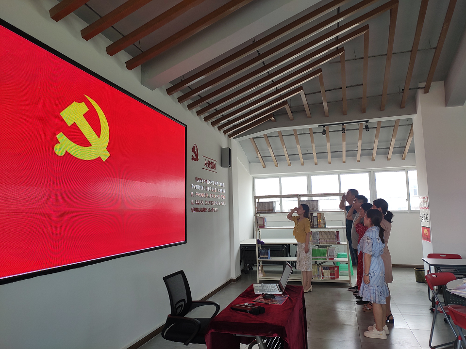 图片2.png 图片2.png